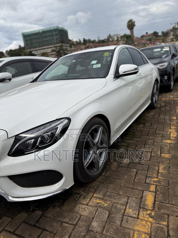 Mercedes-Benz C200 2017 White