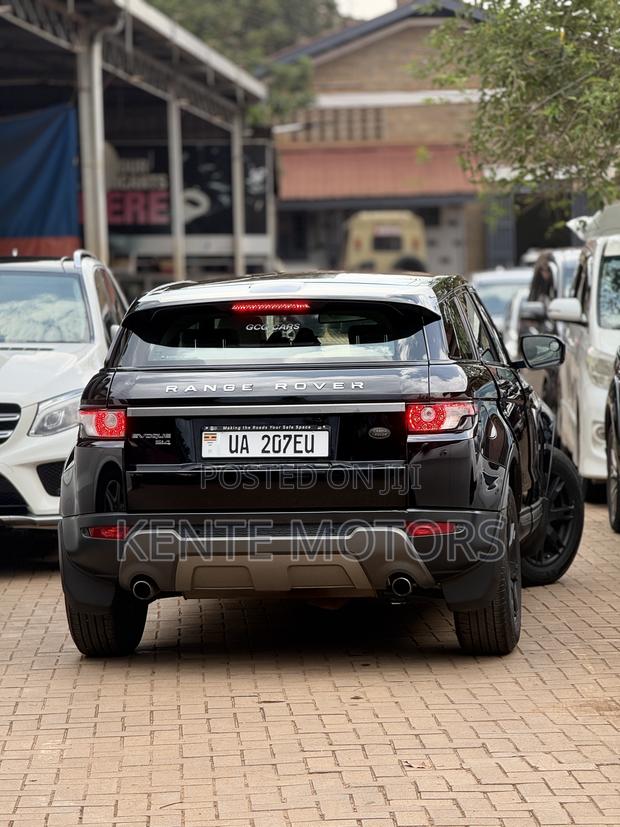 Land Rover Range Rover 3.0L Supercharged 2014 Black