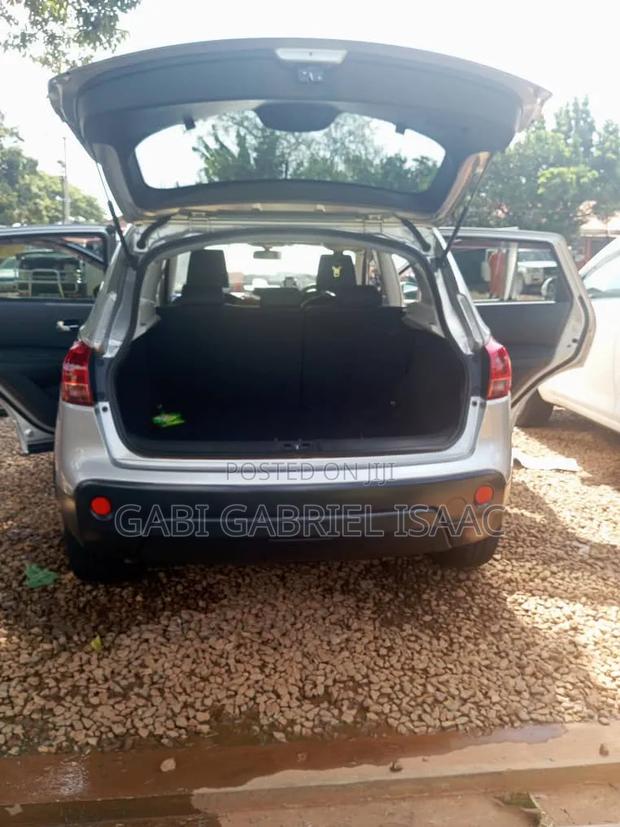 Nissan Dualis 2013 Silver