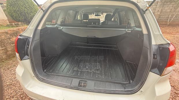 Subaru Outback 2012 Pearl