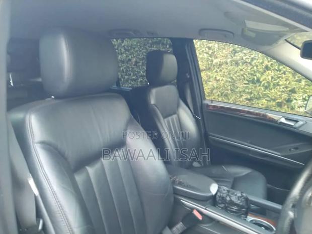 Mercedes-Benz M Class 2009 Black