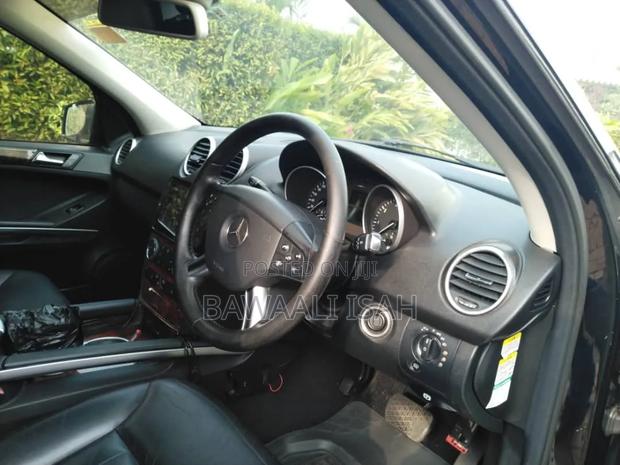 Mercedes-Benz M Class 2009 Black