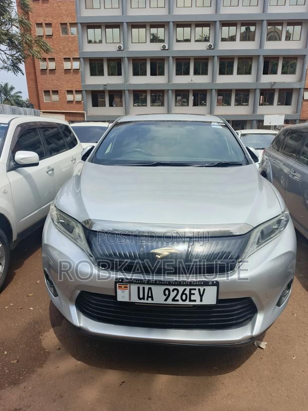 Toyota Harrier 2016 Silver