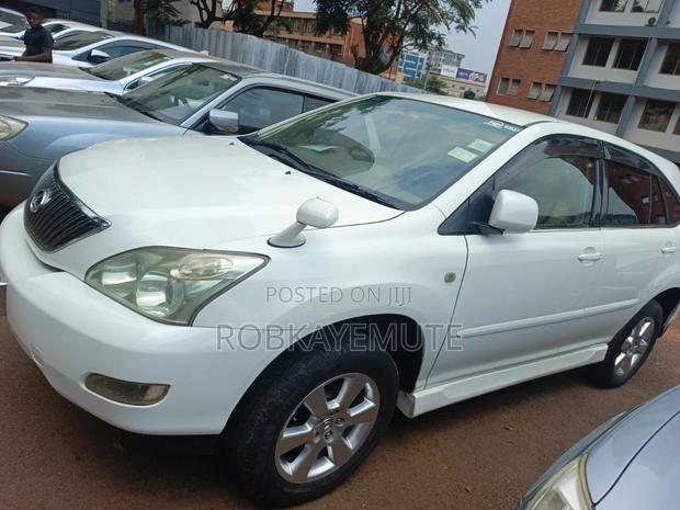 Toyota Harrier 2007 White