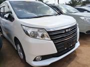 Toyota Noah 2017 White for sale