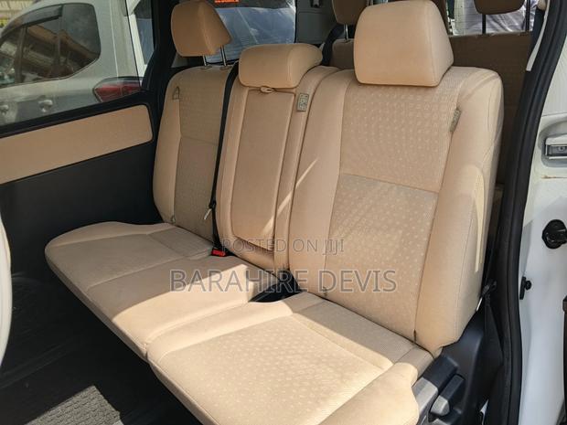 Toyota Noah 2017 White