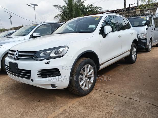 Volkswagen Touareg 2018 White