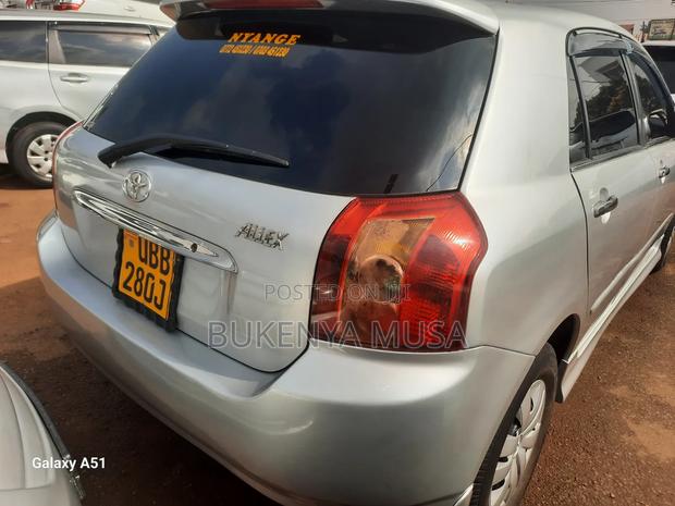 Toyota Allex 2006 Silver