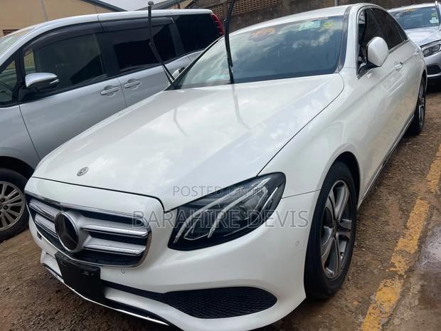 Mercedes-Benz C200 2018 White