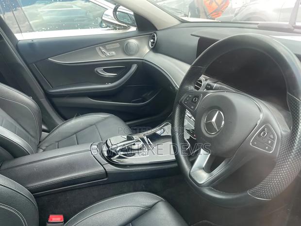 Mercedes-Benz C200 2018 White