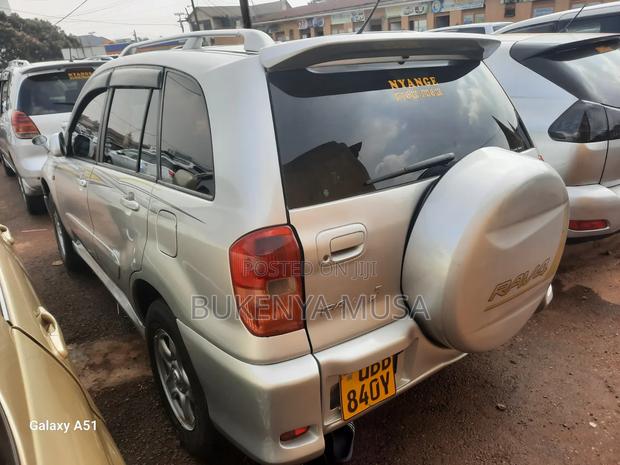 Toyota RAV4 2005 Silver