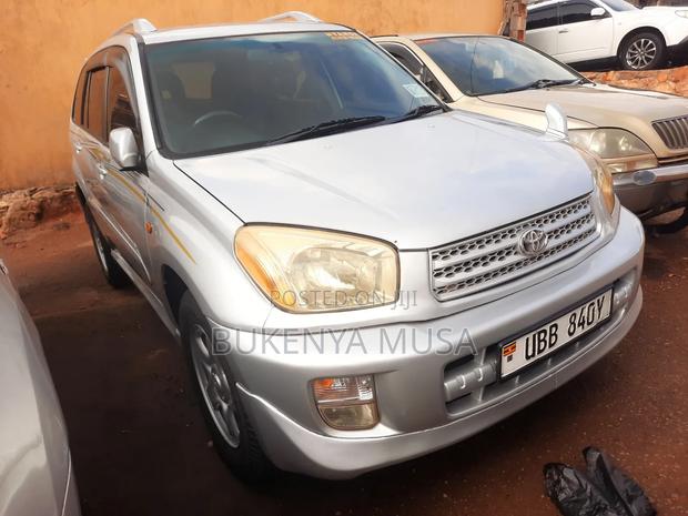 Toyota RAV4 2005 Silver