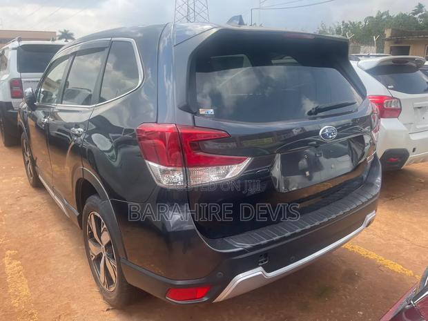 Subaru Forester 2019 Black