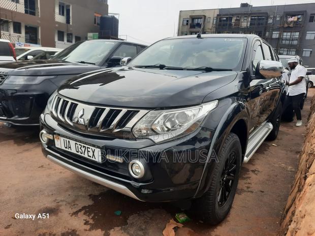 Mitsubishi L200 2018 Black
