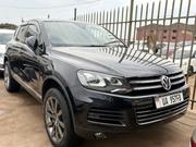 Volkswagen Touareg 2012 Black for sale