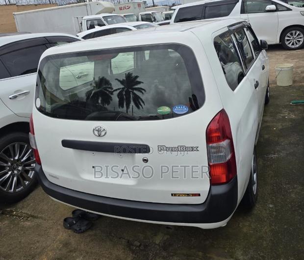 Toyota Probox 1.5 F 2WD 2018 White