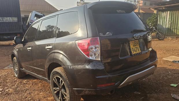 Subaru Forester 2009 Black