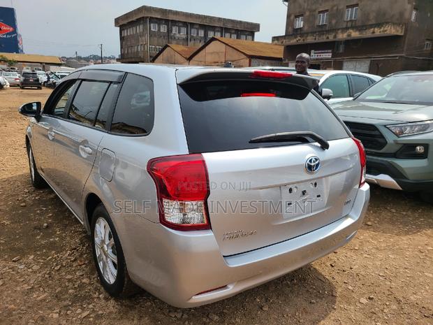 Toyota Fielder 2014 SV Premium Silver