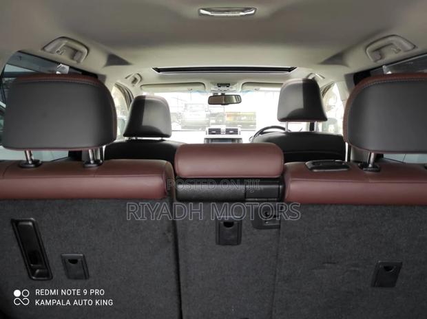 Toyota Land Cruiser Prado 2.7 2017 Brown