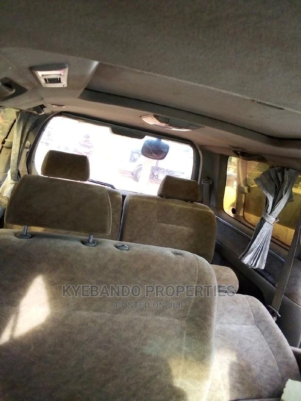 Nissan Elgrand 1999 White