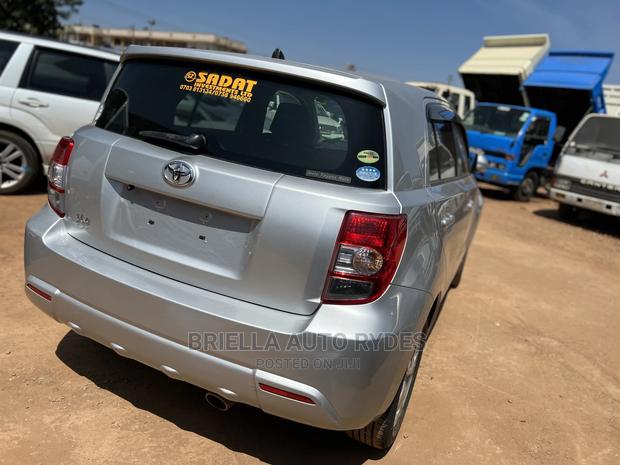 Toyota IST 2008 Silver