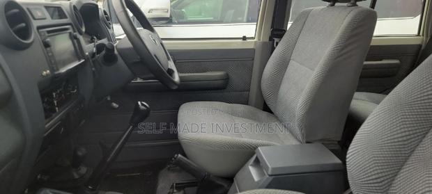 Toyota Land Cruiser Prado 2013 White