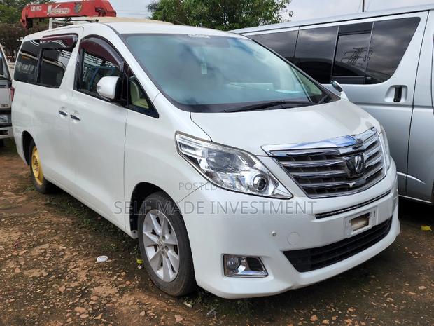 Toyota Alphard 2014 White