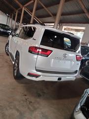 New Toyota Land Cruiser Prado 2022 White for sale