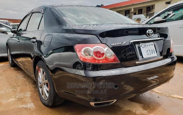 Toyota Mark X 2009 Black