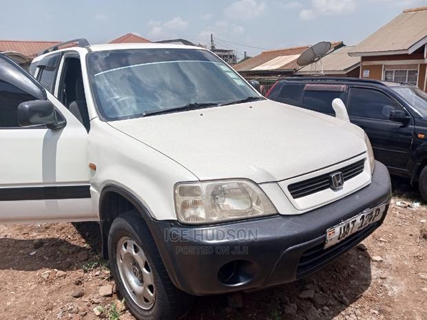 Honda CR-V 2000 White