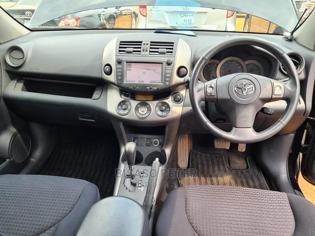 Toyota Vanguard 2009