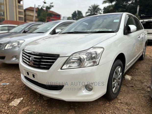 Toyota Premio 2009 White