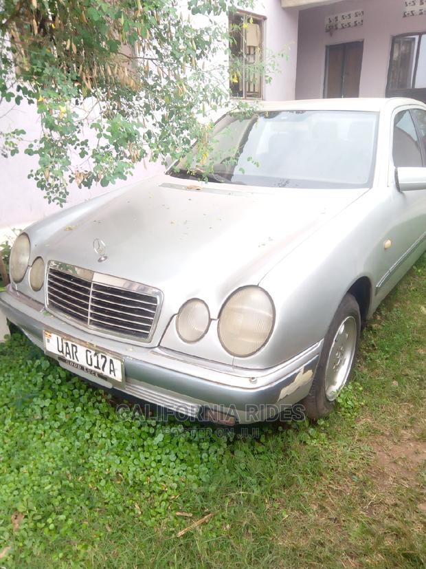 Mercedes-Benz E240 1999 Silver