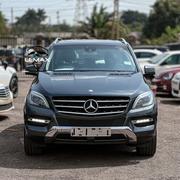 Mercedes-Benz M Class ML 350 4Matic 2012 Gray for sale