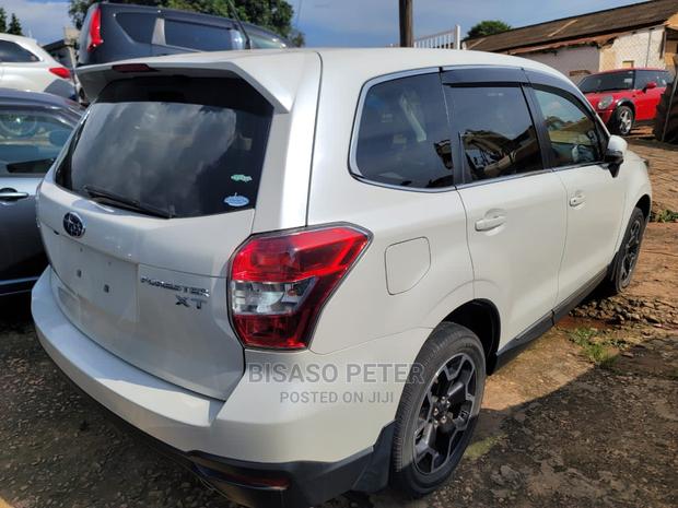 Subaru Forester 2014 White