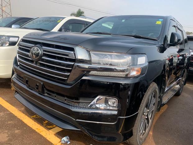 New Toyota Land Cruiser Prado 2.7 2020 Black
