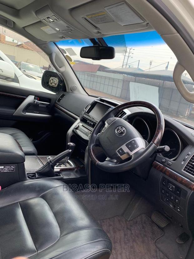 Toyota Land Cruiser Prado 2.7 I 2013 White
