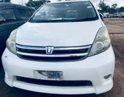 Toyota ISIS 1.8 Platana 2008 White for sale