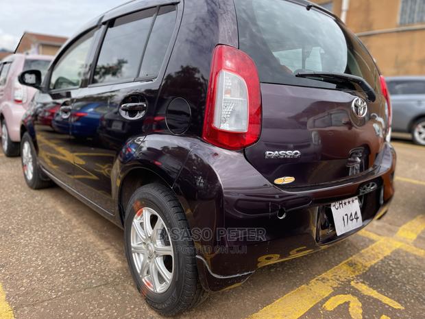 Toyota Passo 1.0 AWD 2014 Purple