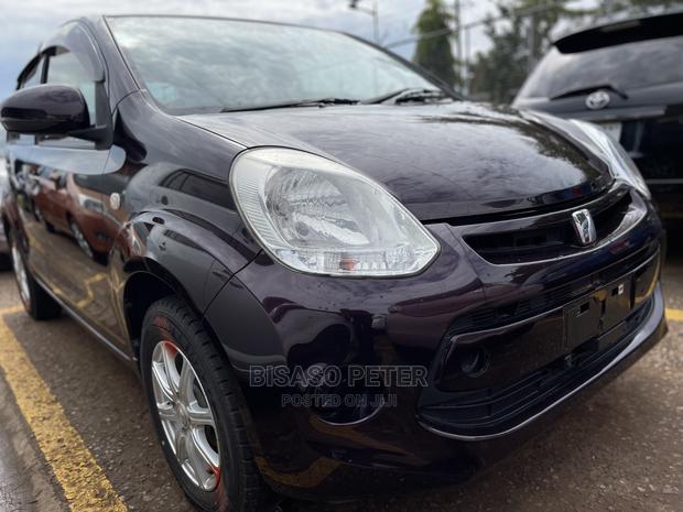 Toyota Passo 1.0 AWD 2014 Purple