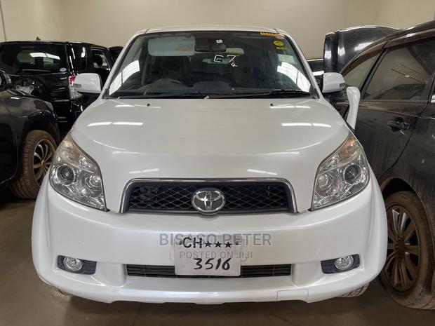Toyota Rush 1.5 AWD 2009 White