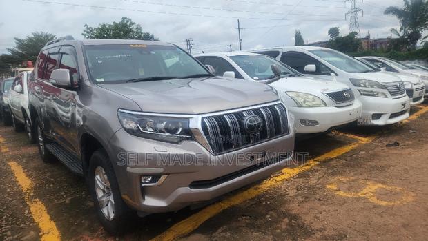 Toyota Land Cruiser Prado 2018 Beige