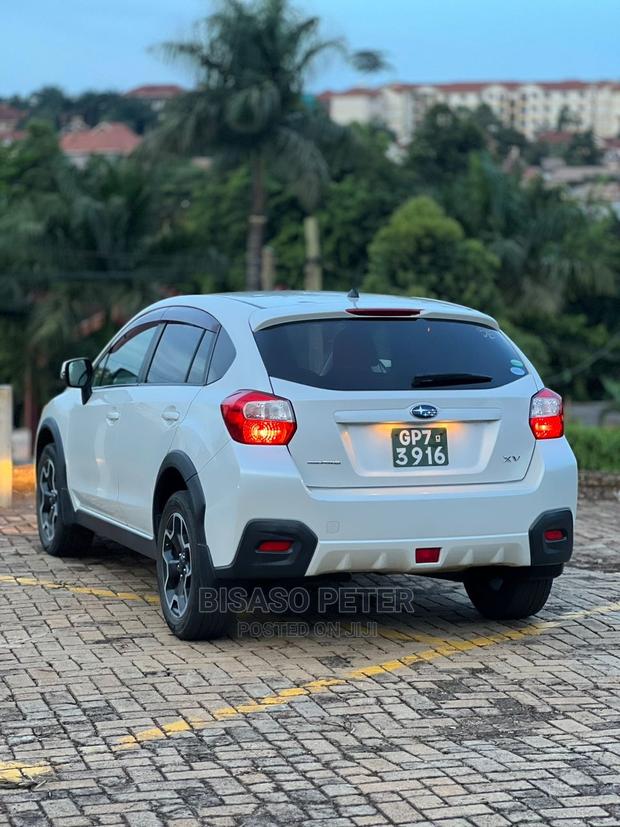 Subaru XV Hybrid 2014 White