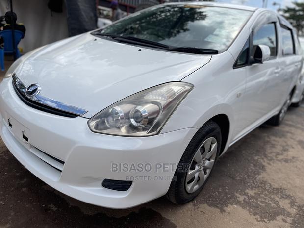 Toyota Wish 2008 White