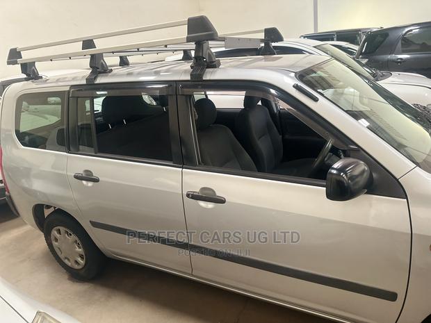 Toyota Succeed 2008 Gray