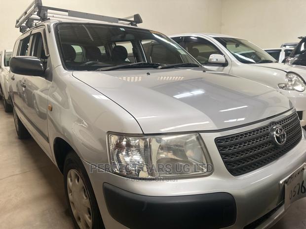 Toyota Succeed 2008 Gray