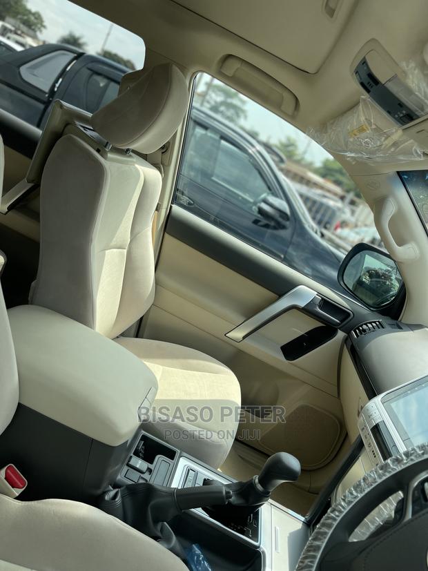 New Toyota Land Cruiser Prado 2023 Gray
