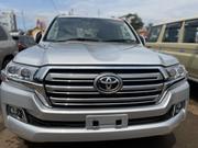Toyota Land Cruiser 4.5 V8 TD 2018 Silver for sale