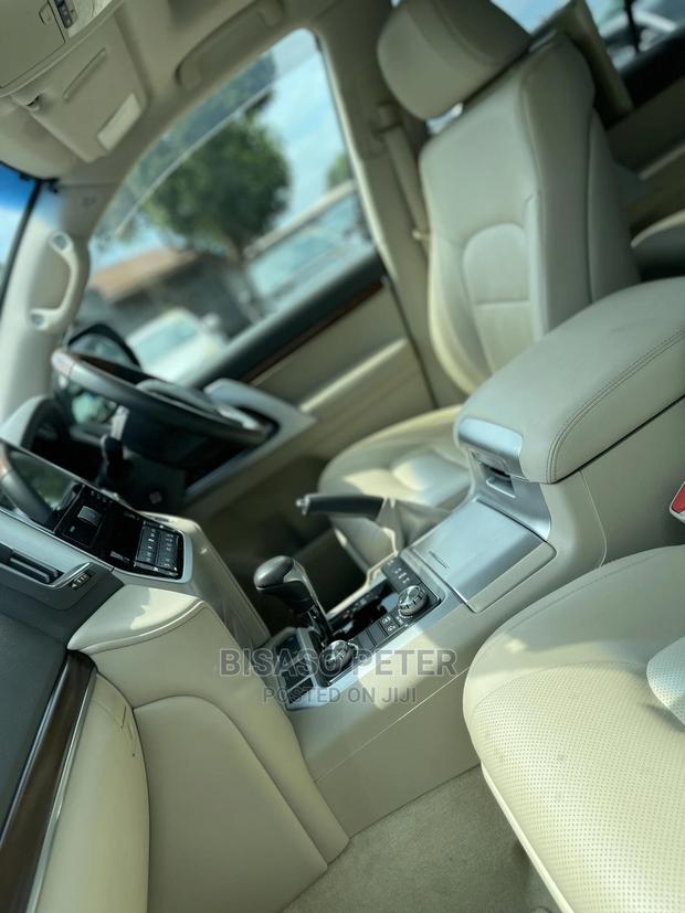 Toyota Land Cruiser 4.5 V8 TD 2018 Gold