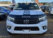 Toyota Hilux SR 4x4 2016 White for sale